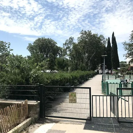 Apartment Loft A 15 Minutes A Pied Du Centre Et 5 Du Tramway