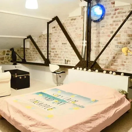 Apartment Loft A 15 Minutes A Pied Du Centre Et 5 Du Tramway Montpellier